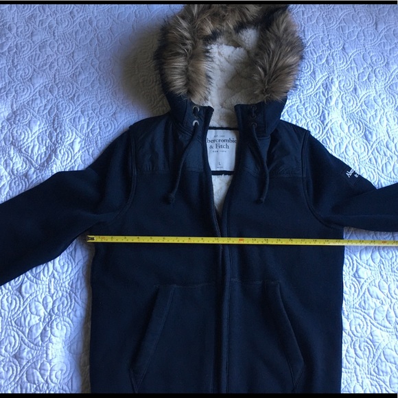 💼 Abercrombie & Fitch Hooded Mountain Jacket - Picture 5 of 8